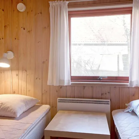 بيت للعطل Four-bedroom Holiday In Nexo 12 *